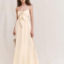 Reformation Carrara Dress Almond Size 2 NWT