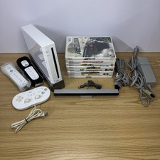 White Nintendo Wii RVL-001 Bundle W/ 8 Games Controllers More