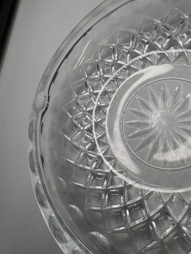 Posacenere vintage in vetro trasparente taglio diamantato base starburst pesante 7 pollici - Foto 2 di 7