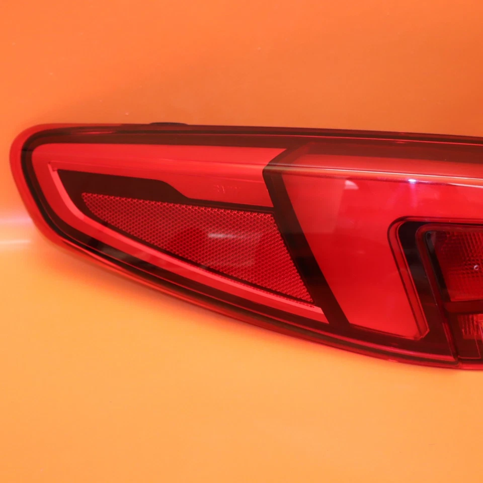 Piloto trasero izquierdo bmw m235 228 gran cupé 2024 2025 63217465467 oem Foto 2 de 4