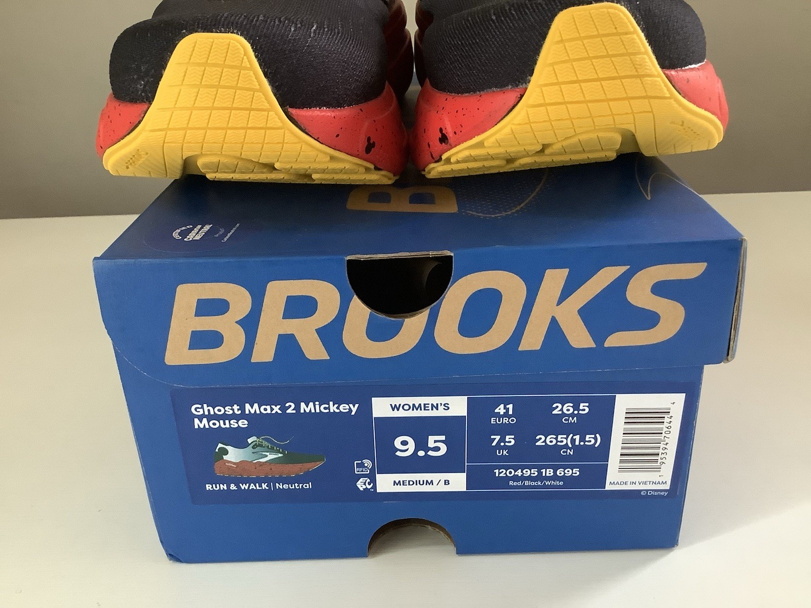 NEW Brooks runDisney Ghost Max 2 Mickey Mouse Women’s Running Shoes - Sz 9.5 image 7