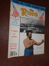 1976 THE RING BOXING MAGAZINE Boxer Muhammad Ali vs Dunn + VINTAGE SPORT HISTORY