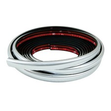 Fender-Trim, profilo adesivo angolare cromato 5 m 15 mm Può essere curvato e