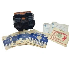 Vintage Sawyers Viewmaster w/Selection Of Slides 1960's Disneyland 