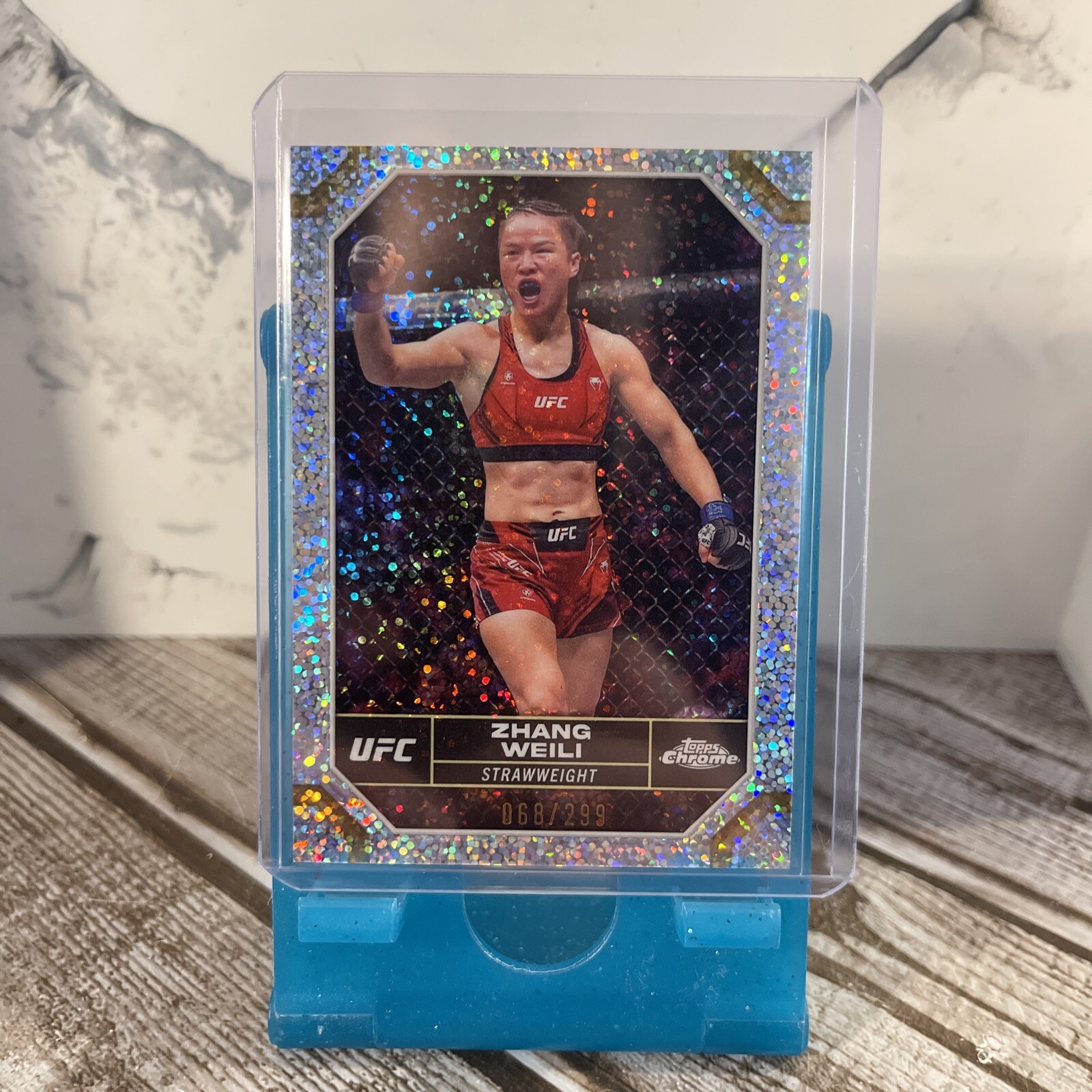 2024 Topps Chrome UFC #200 Zhang Weili Speckle Refractor /299