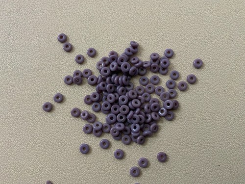 O Beads 1x3.8mm - Picture 6 of 9