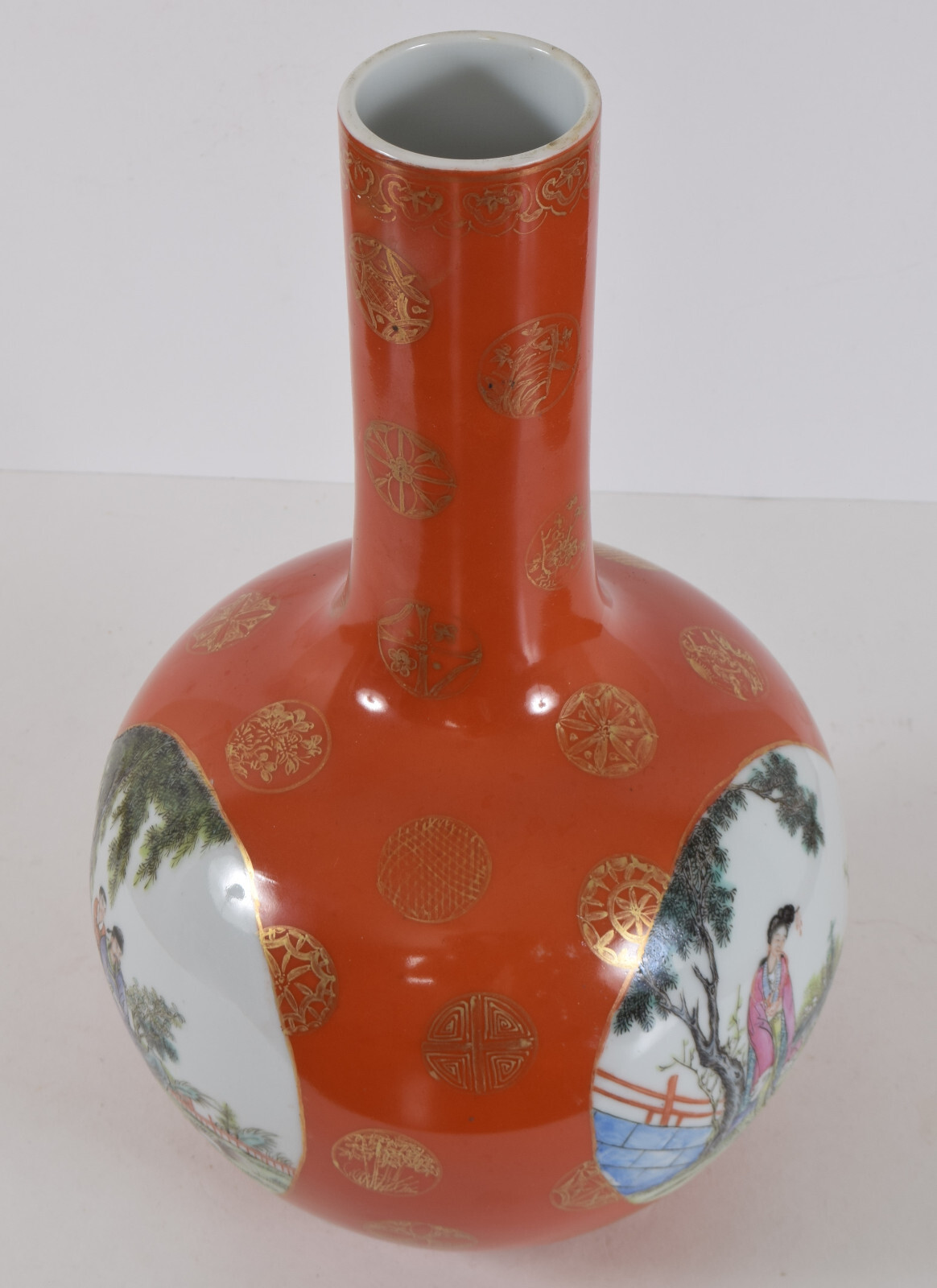Foto 17 di 24