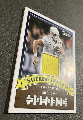 2018 Panini Classics Football Saturday Swatches Marcus Mariota Jersey Card 32 - Picture 3 of 4