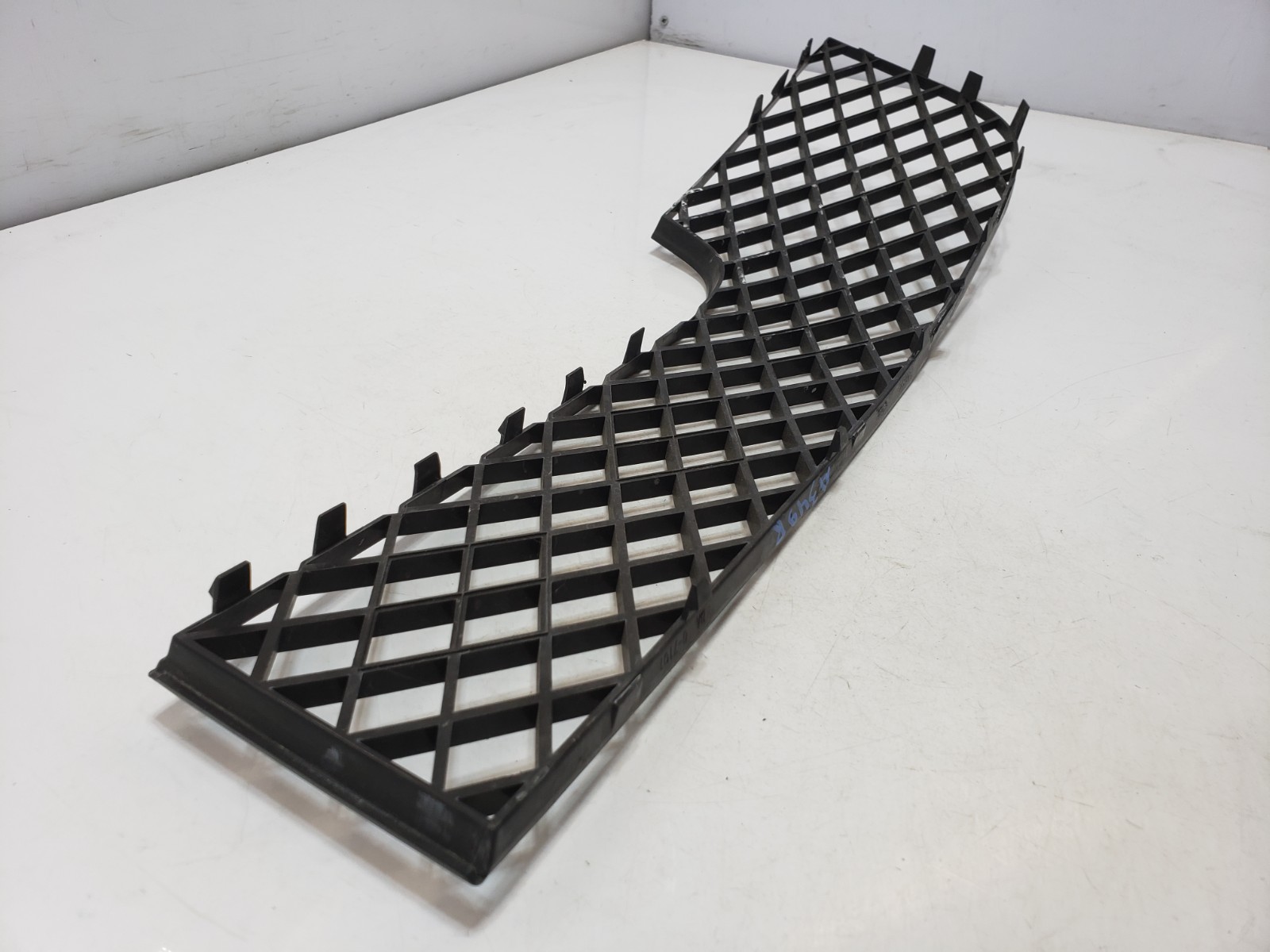 ✅ 12-18 OEM Bentley Continental GT Front Right Passenger Lower Bumper Grille