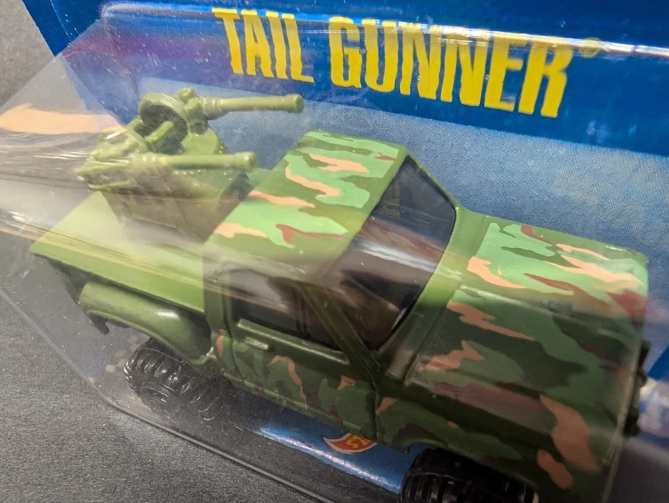 HOT WHEELS  1989 #29 Tail Gunner Con Wheels BLUE CARD Light TW - Image 4 of 4