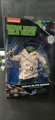 NECA Turtles 1990 Movie LEO disguise