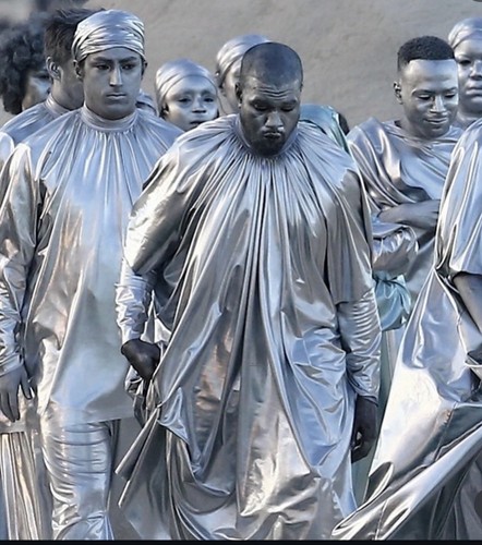 Kanye West Sunday Service Los Angeles Apparel Short Sleeve Silver Robe O/S
