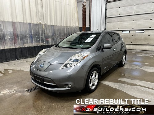 2014 Nissan LEAF 