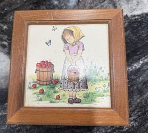 small vintage jewelry box