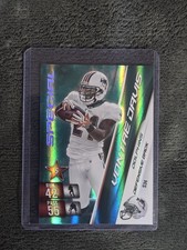 2010 Adrenalyn XL - Special Vontae Davis #S34