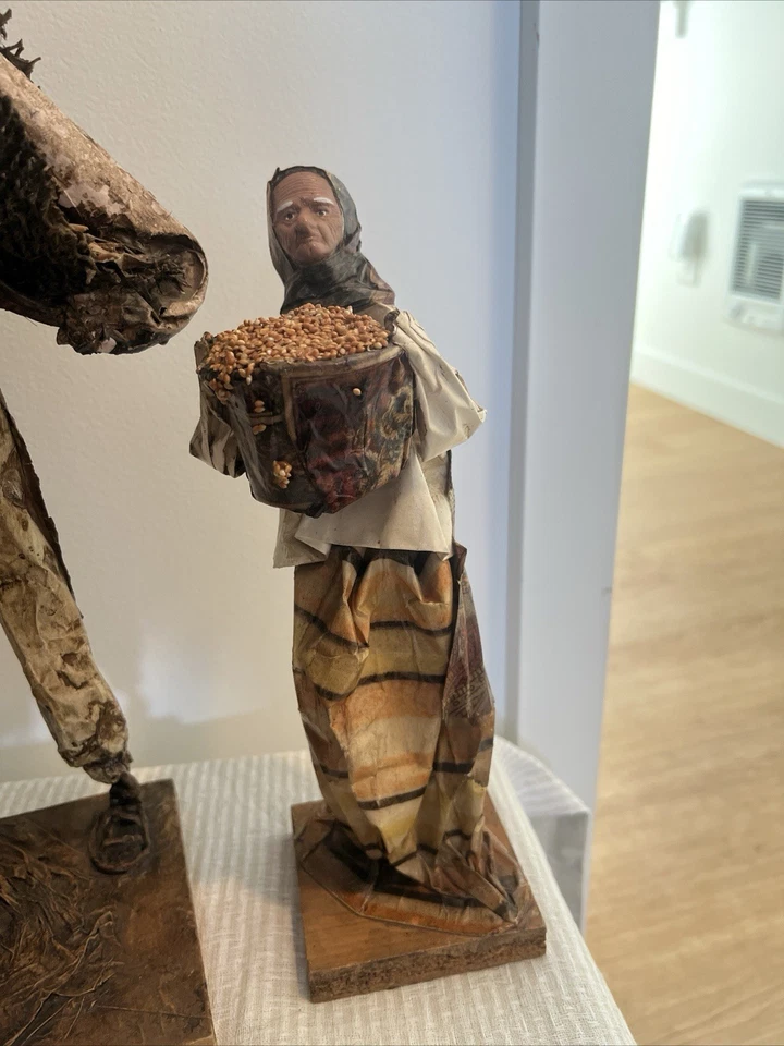 Vintage EB M.R. Trío de figuras folclóricas de papel maché mexicano Elaborado A Mano Foto 4 de 4