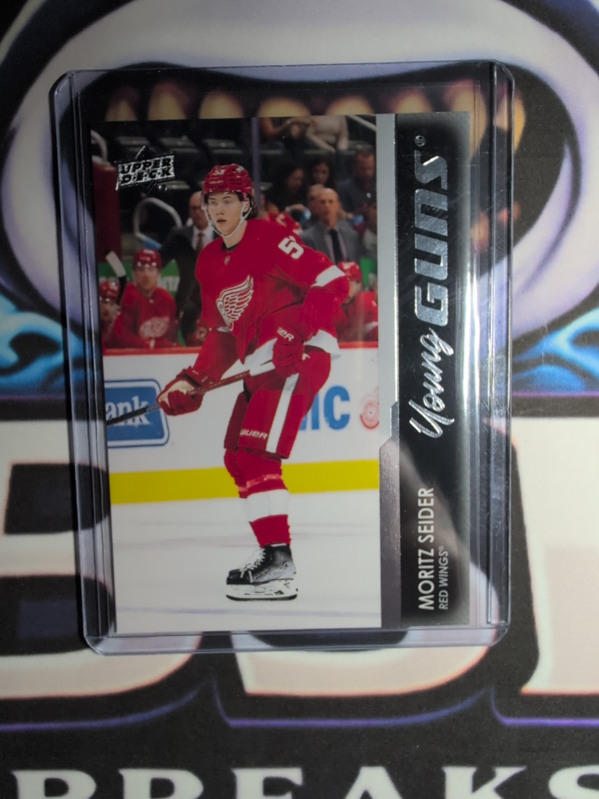 2021-22 Upper Deck Series 2 - Young Guns Moritz Seider #469 (RC)