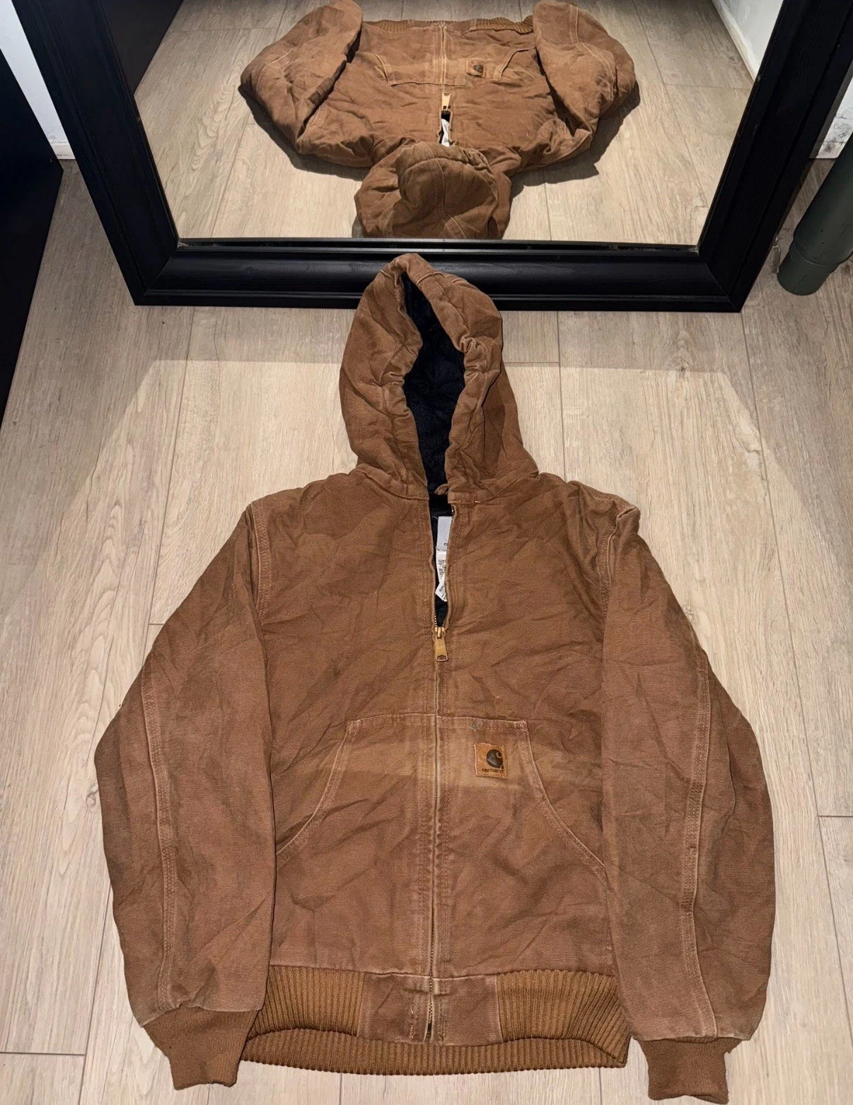 Vintage KIDS / YOUTH Carhartt J130 Zip Up Jacket Size Large