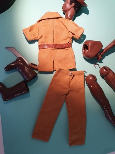 K31) Vintage 70er Action Hardy Bruce By Max Zapf Safari Puppe+ Kleidung+ Zubehör - Bild 10 von 17