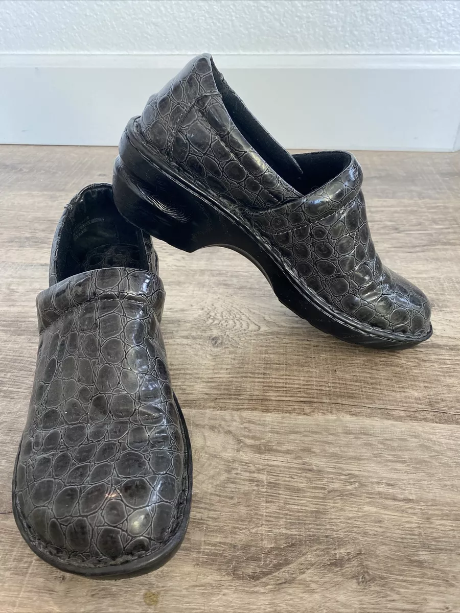 BOC BY BORN COMFORT CLOGS BLACK Dk Gray Vegan Alligator WORK SHOES US 9.5 41 Euc