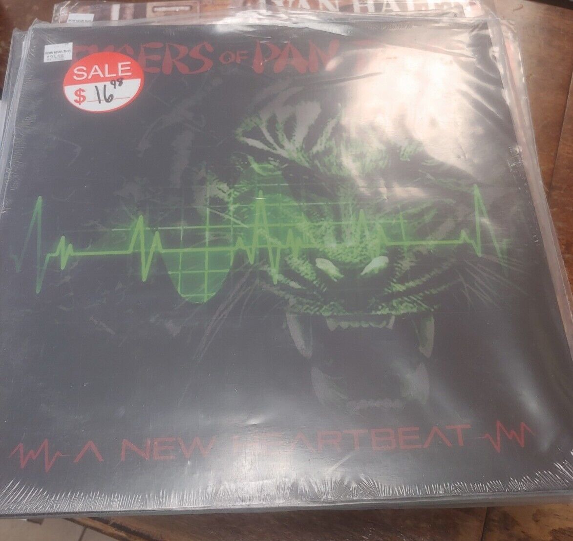 TYGERS OF PAN TANG - A NEW HEARTBEAT LP BRAND NEW VINYL RECORD