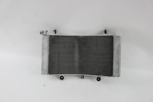 22-24 Suzuki GSX1300R OEM Hayabusa Radiator - Picture 4 of 4