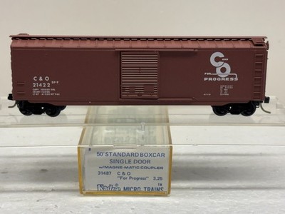 N Scale Kadee Micro Trains MTL 31487 C&O 21422 Boxcar w/Clip on Trucks