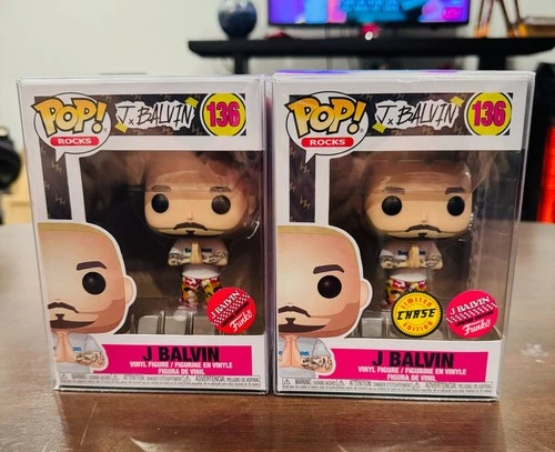 J Balvin funko pop 2 Pack Chase #136, MINT CONDITION with PROTECTOR