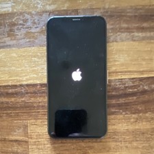 Apple iPhone Black Smartphone Wi-Fi Bluetooth iOS Bar Style Mobile Phone