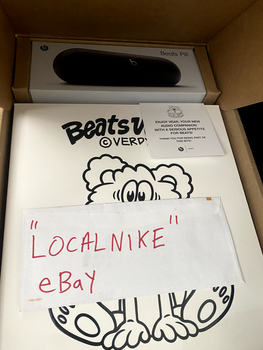 Verdy x BEATS PILL (IN-HAND-SHIPS TODAY!) Vear Statue Brand New