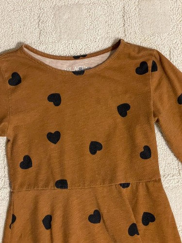 Little Girl Size 5/6 CHILDREN'S PLACE Heart Long-Sleeve Fit & Flare Brown Dress - Picture 2 of 12