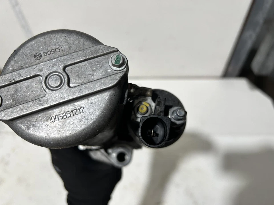 Volkswagen Golf Starter Motor GEN 7 12/2012-08/2020 - image 4 of 4