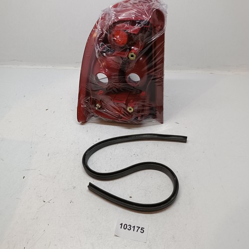 Faro Trasero Derecho Stop Right Rear Light Para Fiat Strada Pick Up 2005 - Imagen 4 de 7