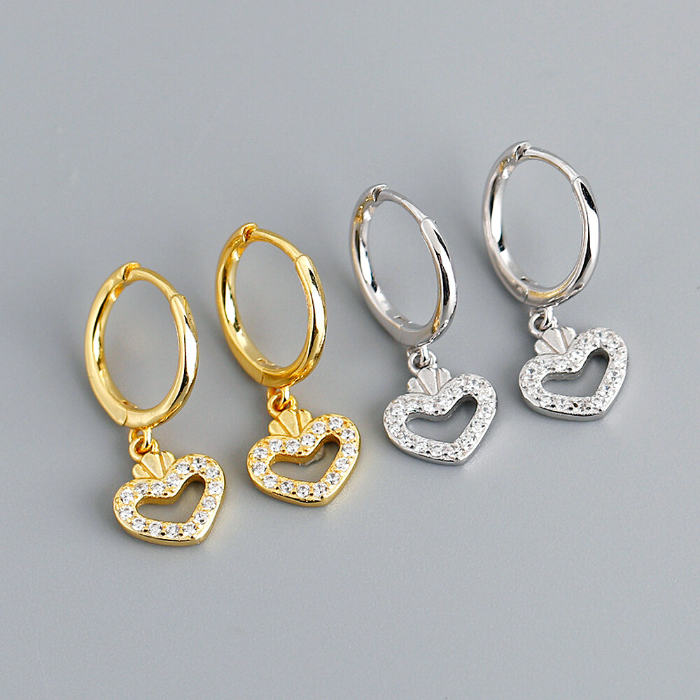 【TATIANA】HEART DANGLE HOOP EARRING★ピアス★送料・関税込 925 Sterling Silver CZ Love Heart Dangle Drop Huggie Hoop