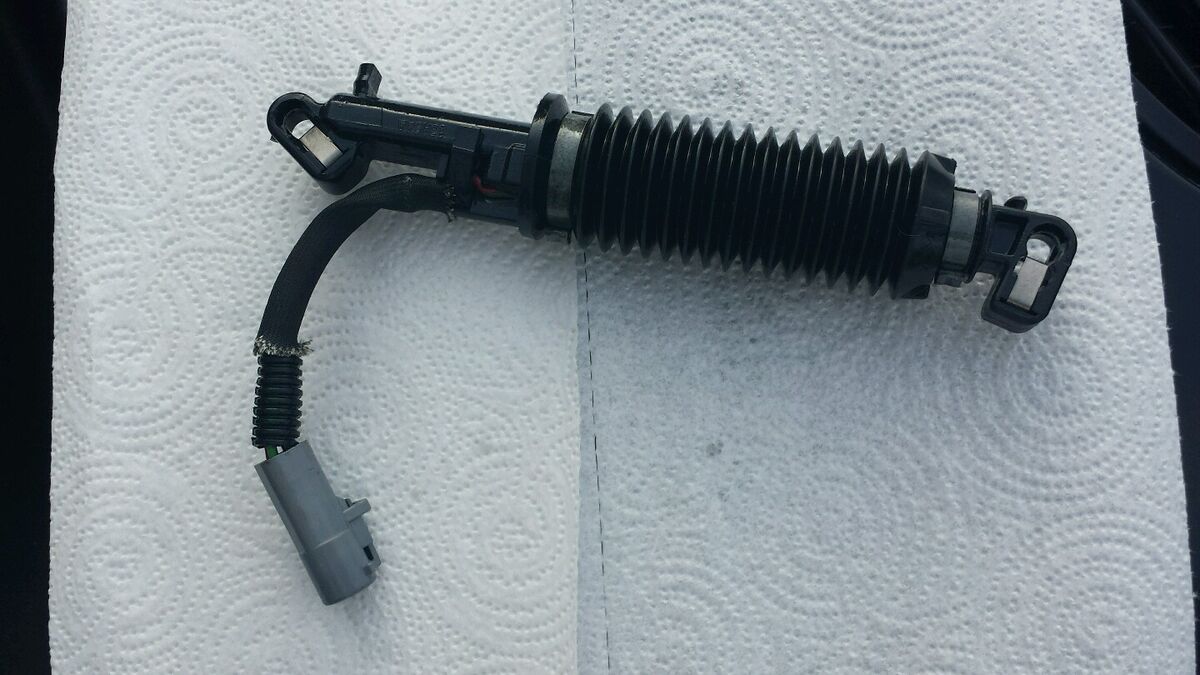 1998-2002 Lincoln Town Car Suspension Height Level Sensor 1998-2002 Lincoln Town Car Suspension Height Level Sensor