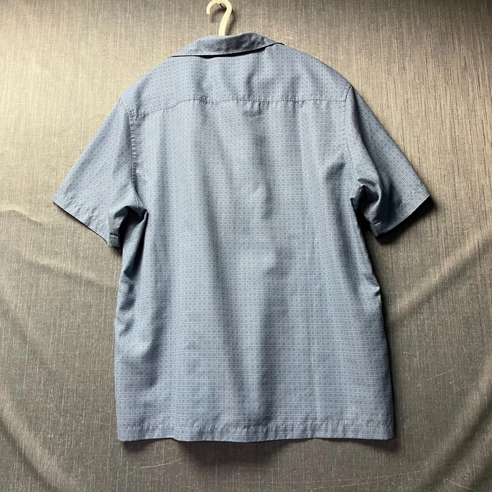 Camisa para hombre AXIST talla L azul estampado geométrico manga corta abotonada 100 % poliéster Foto 2 de 4