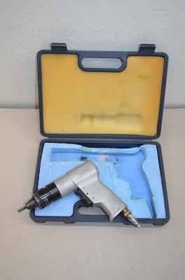 Sherex SSG-802 Pneumatic Rivet-Nut Gun w/ Case & 1/4-20 Nose Piece