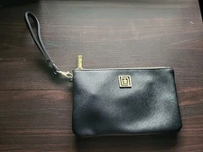 Liz Claiborne Phone Charging Wallet or Wristlet Black NWOT