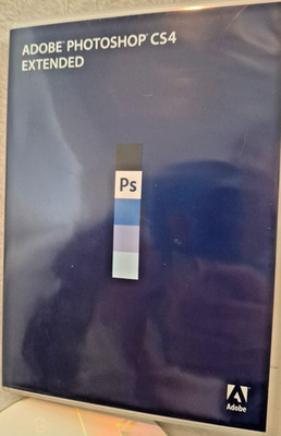 Lot - Adobe Photoshop CS4 Extended For Windows  + Photoshop 7.0 Retail Ver