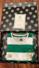 Celtic FC Signed Squad Jersey 2017/2018