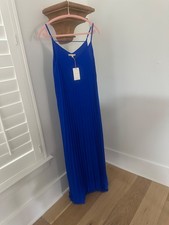 STUNNING NEVER WORN MAXI DRESS