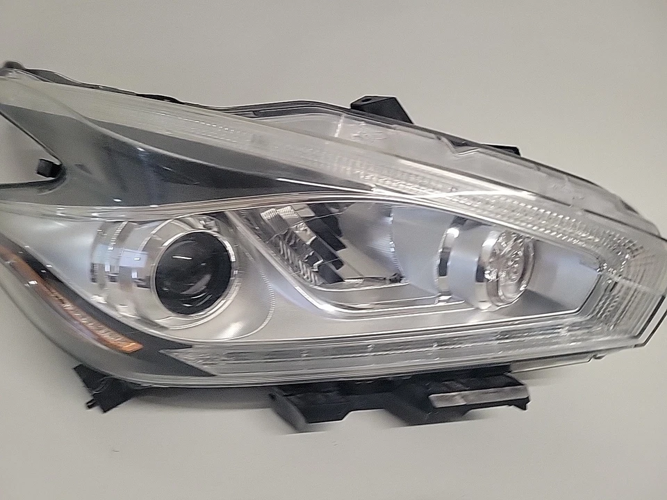 Nissan Murano 2015 2016 2017 faros LED pasajero derecho OEM 1926 Foto 3 de 4