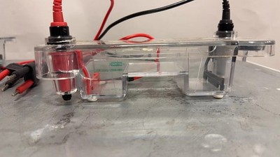 Bio-Rad Mini-Sub Cell GT Horizontal Electrophoresis Systems 150 Volt DC 10 Watts
