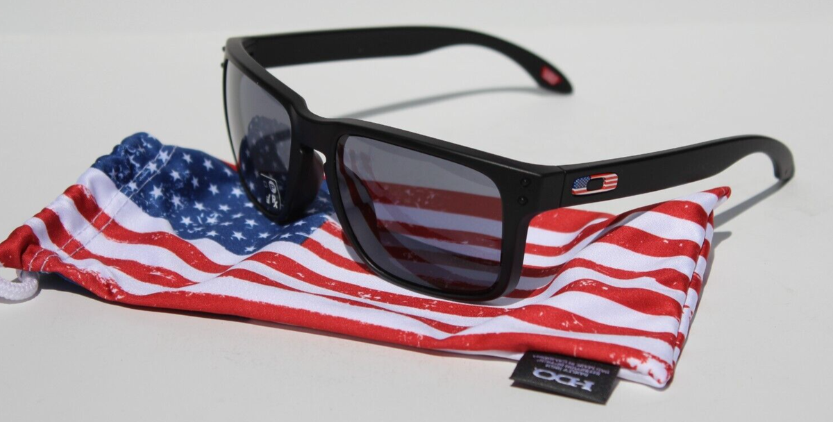 OAKLEY Holbrook Sunglasses Matte Black/Grey SI USA FLAG RARE OAKLEY Holbrook Sunglasses Matte Black/Grey SI USA FLAG RARE