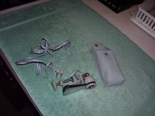 VINTAGE Voss External Flash with case, looks unused