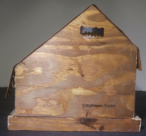 Kathleen Taylor Studio Wall Art "Family" Distressed Wood Dog House Dog Figurine - Picture 3 of 12