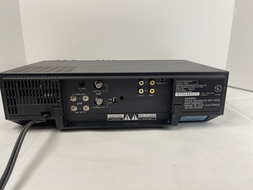 RCA VR270 HQ Videoregistratore VHS su Schermo Programmazione Vintage *Testato* - Foto 3 di 3