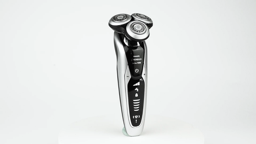 Philips Norelco Shaver series 9000 Wet&dry electric shaver S9311/84 Color Silver - Video 1 of 1