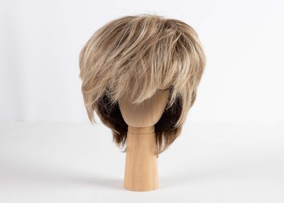Perücke Belle Madame Mittel-/Dunkelblond OVP NEU