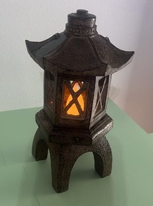 Japanese Pagoda Lantern, Battery Powered.  Indoor Use. Solid Material